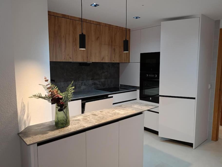 Apartamento 2 Dormitorios En El Centro Alhama de Murcia Exteriér fotografie